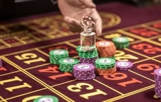 3 Patti Sweet casino presented on mobile device in Pakistan with slots and live games
